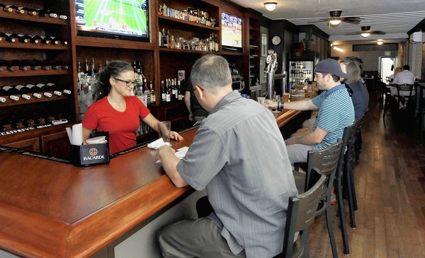 Happy Hour | Barfly's | Drink Baltimore