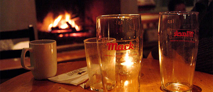Warm Up: 14 Baltimore Bars with Fireplaces